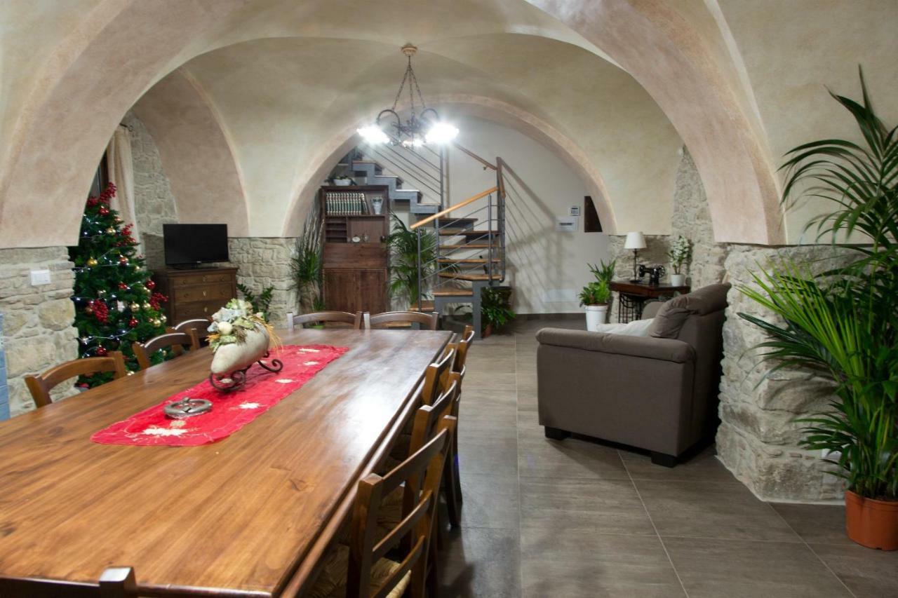 Via Venezia Bed & Breakfast Regalbuto