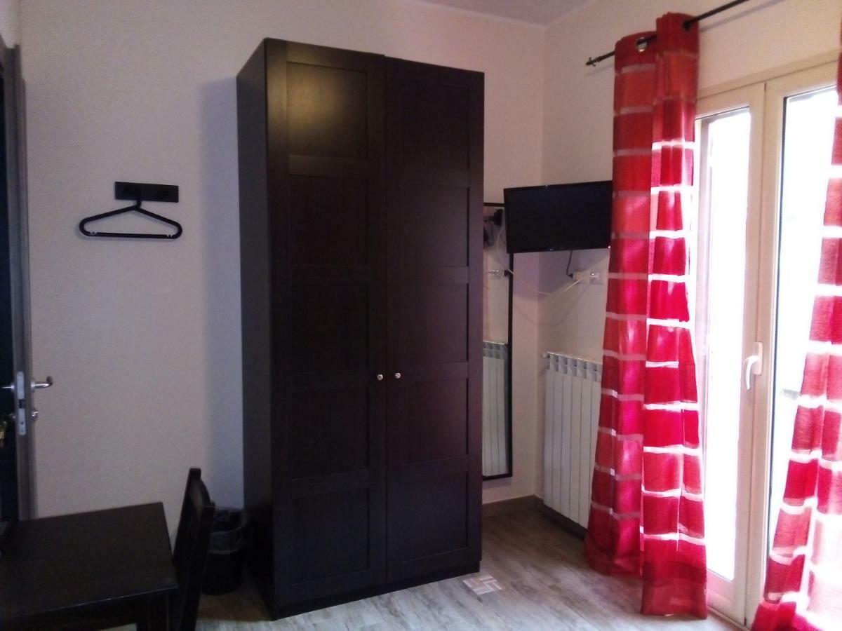 Via Venezia Bed & Breakfast Regalbuto